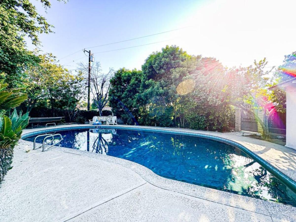 Relaxing 6 Bedroom Oasis With Pool - Lou1 Los Ángeles